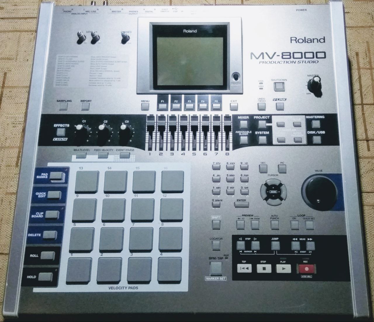 Roland MV-8000