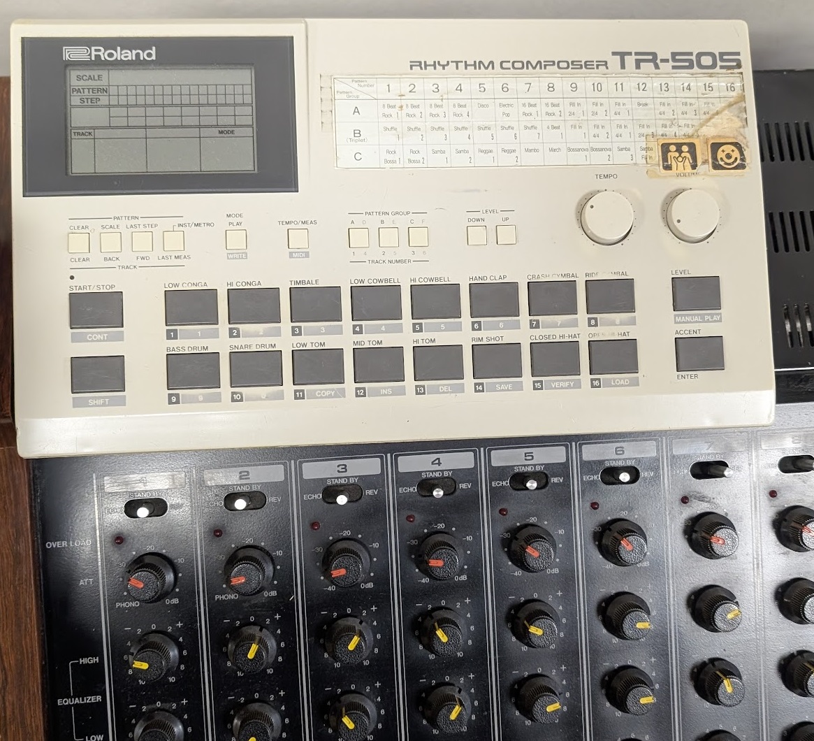 roland_tr505